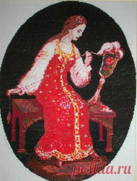 А. Фирсова. &quot;Пряха&quot;. По мотивам лаковой миниатюры Федоскино. Вышивка крестом. - - www.Museum.ru - -