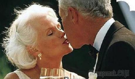 Все в порядке (Стих) Мы слишком редко видимся с тобой, Чтобы при встрече баловаться чаем. Огонь в камине, свечи … Нет, постой,- С тобой сегодня СЧАСТЬЕ отмечаем! Нальем бокалы терпкого вина, Закусим горьким медом расстава...