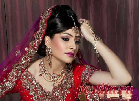 Традиционные наряды Индии. Магия женского очарования | 5минутка