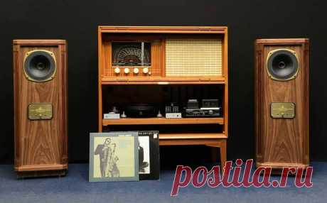 Vintage high end audio audiophile Tannoy speakers