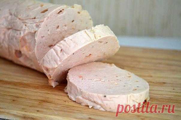 Вкусная и полезная домашняя колбаска для бутербродиков 


Готовлю деткам!









Ингредиенты:
Куриное филе — 500 гСливки 20% — 200 млСвекольный сок — 30 млБелок от яйца — 2 шт.Чеснок — 1 зубчикПерецЩепотка ореганоСоль
Приготовление:
 
Нарезаем куриное ф…