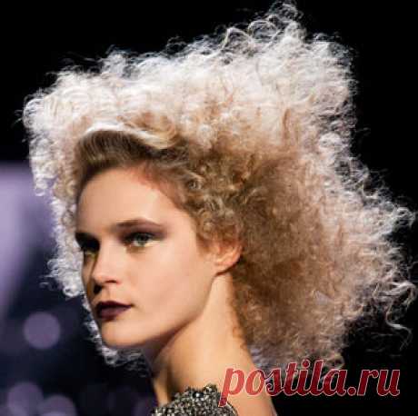 Мастер-класс от стилиста: кудри и локоны. Мастер-классы. Мастер-классы. Статьи Lady Pravda.ru