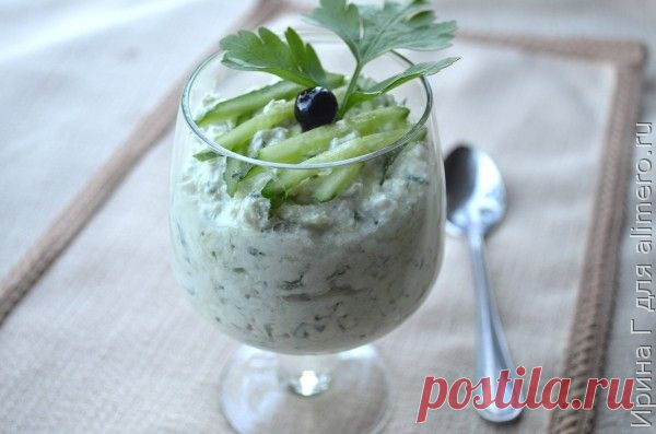 Творог с огурцом и зеленью / Рецепты с фото Как хорошо когда есть дома творог Всегда можно придумать чем перекусить что приготовить на десерт или на полдник ребенку и сообразить что-нибудь себе вкусное и диетическое на ужин....