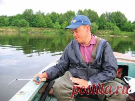 Когда на спиннинг не клюет Думаю, не ошибусь, назвав спиннинговую рыбалку одним из самых "пролетных" видов ловли. В том смысле, что вероятность вернуться с нее с нулевым результатом выше, чем при использовании любой другой снасти...