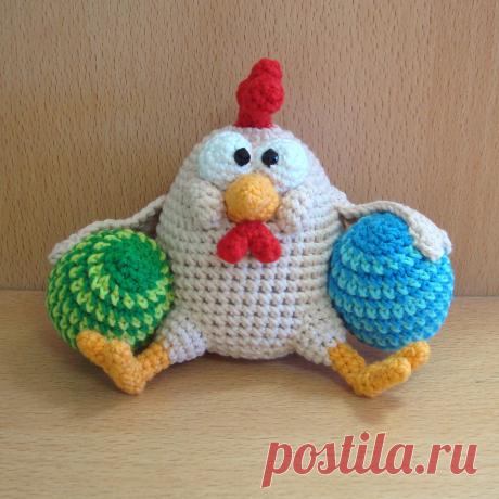 PDF Пасхальная курочка крючком. FREE crochet pattern; Аmigurumi doll patterns. Амигуруми схемы и описания на русском. Вязаные игрушки и поделки своими руками #amimore - Пасхальная курочка, курица к Пасхе, птица.