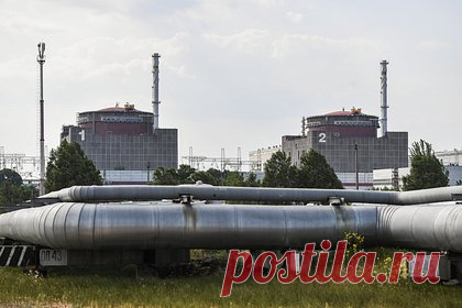 Россия уведомила МАГАТЭ об ударах дронов-камикадзе Украины по Запорожской ТЭС. Россия уведомила Международное агентство по атомной энергии (МАГАТЭ) об ударах дронов-камикадзе по Запорожской ТЭС. Об этом говорится в заявлении агентства. Уточняется, что атаки совершались на распределитель, прежде связанный с Запорожской АЭС.