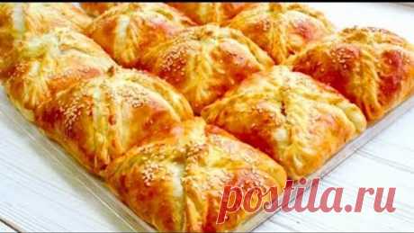 Их пекут уже все мои соседки, мои фирменные пироги(пирожки)с курицей и картошкой.Весь секрет в тесте