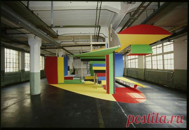 Georges Rousse / in Рюссельсхайм / 2003 результаты изображения Georges Rousse / in Rüsselsheim / 2003