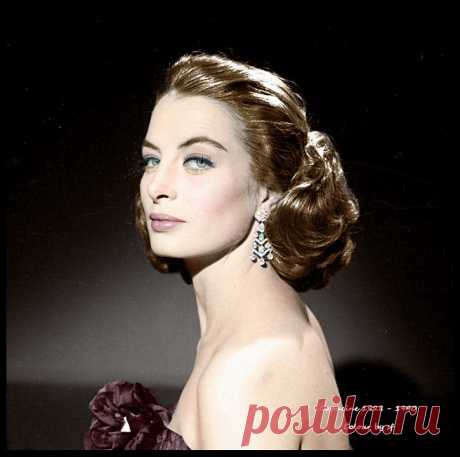 Capucine 1928 - 1990