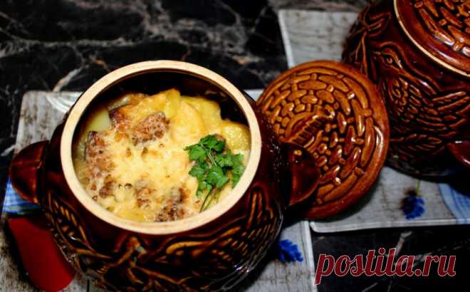 Тушеная картошка в горшочках с грибами