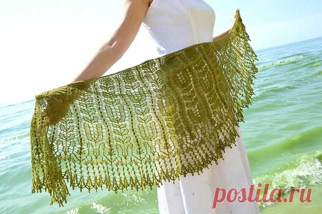 Ravelry: "Vicia" shawl pattern by Tatiana Chystiakova