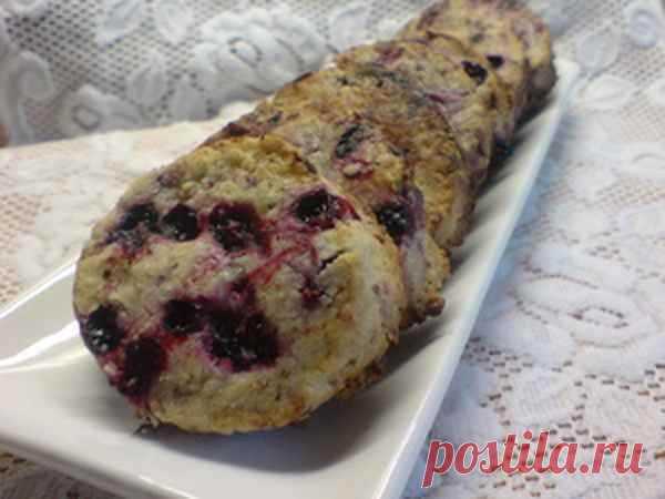 Печенье с чёрной смородиной