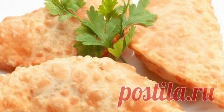 Trapios tešlos čeburekai su mėsa