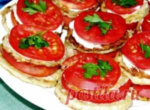Кабачки жареные с помидорами