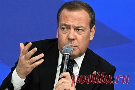 Медведев порассуждал о тотальной войне до полного истребления человечества