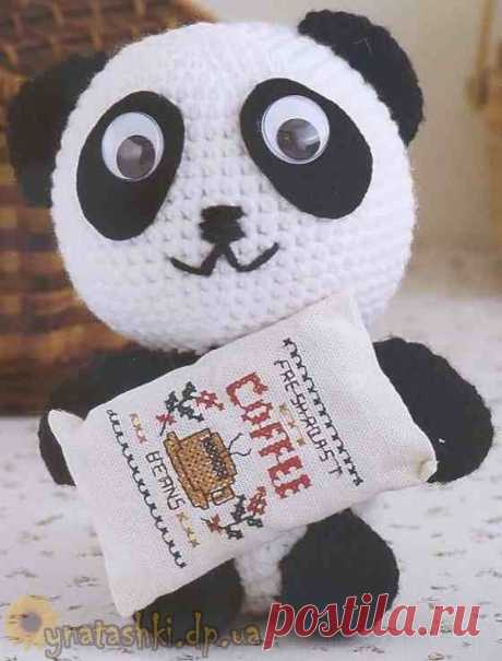 Вязаная панда