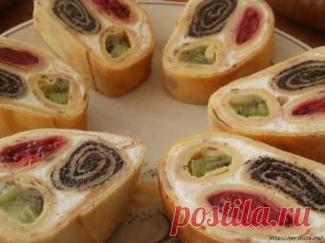 Сладкие блинчики с тройной начинкой