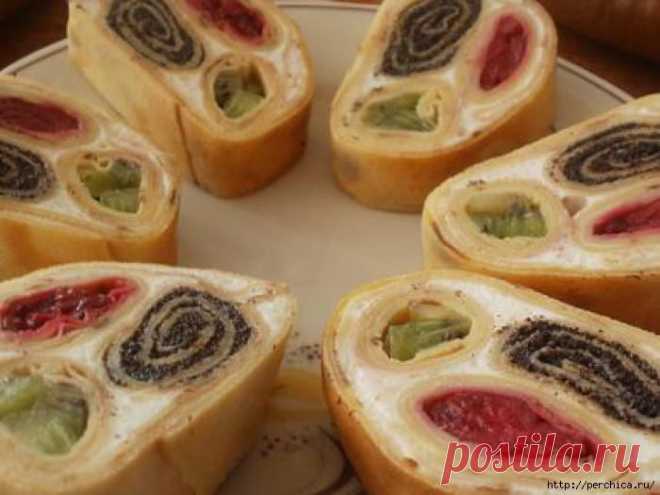 Сладкие блинчики с тройной начинкой