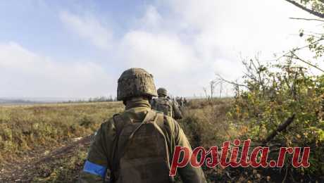 Экс-сотрудник ЦРУ уверен, что из-за Израиля Украина отойдет на второй план. Бывший аналитик ЦРУ Ларри Джонсон в интервью Dialogue Works предположил, что в ближайшие месяцы Украину отодвинут на второй план из-за ситуации на Ближнем Востоке. &quot;Она (Украина. — &quot;Газета.Ru&quot;) станет тем самым рыжим ...