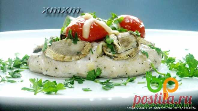 Куриная грудка с грибами - это не мясо по-французски... это вкуснее! Это точно не мясо по-французски. Это вкуснее. Просто - быстро - вкусно. Используя минимум ингредиентов, получаем максимум удовольствия при трапезе. Начнем... Куриное филе - 1 шт. (700 г )Грибы - 6 шт...