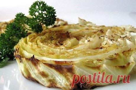 Жареная капуста с чесноком
(постный рецепт)

Оригинальный рецепт приготовления ароматной капусты, запеченной с чесноком в духовке.

Ингредиенты

1 кочан капуста (белокочанная среднего размера)
4 зубчика чеснок
0,5 чашки растительное масло
2 щепотки перец (чёрный молотый)
3-4 щепотки соль
Порции:
5

Для запекания капусты включаем духовку на 180 градусов.
Кочан капусты нарезаем, начиная с верхушки, кусками толщиной 2-2,5 см., выкладываем на смазанный противень. В миске взбив...