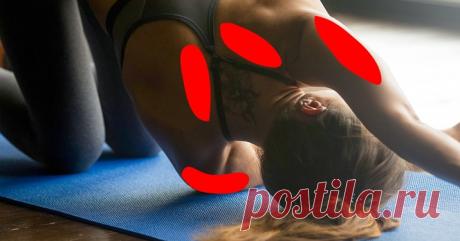 11 упражнений для снятия напряжения в шее и плечах - Журнал Советов Многим из нас знакомо состояние, когда мышцы шеи скованы, а плечи напряжены. Хорошо, если болезненные ощущения вызваны стрессом, привычкой сидеть в неправильной позе или недостатком физической активности, — в таком случае регулярные упражнения на растяжение мышц могут существенно облегчить ваше состояние и даже навсегда избавить от боли. Ключевое слово здесь «регулярные». Несколько очень эффективных упражнений-растяжек, […]