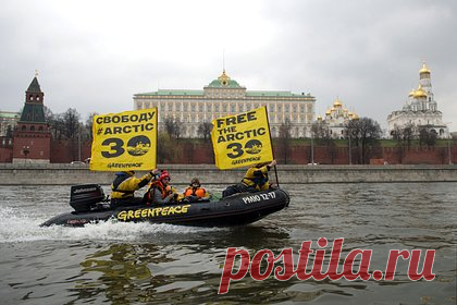 Greenpeace объявила о закрытии в России. Российское отделение Greenpeace закроется после того, как Генпрокуратура признала деятельность организации в стране нежелательной. Российские власти мотивируют свое решение тем, что организация пытается вмешиваться во внутренние дела страны и представляет угрозу безопасности.