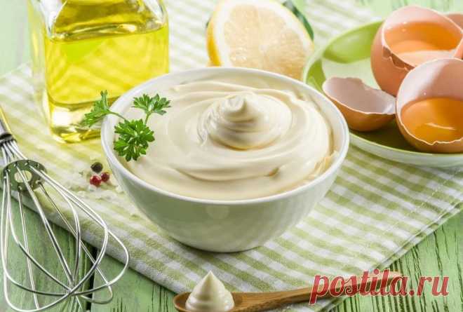 Самый вкусный и легкий майонез для салатов на Новый год: готовить всего 2 минуты Этот рецепт воздушного домашнего майонеза станет палочкой выручалочкой каждой хозяйки. Новый год 2022 все ближе, и каждая хозяйка готовит меню заранее. Мно...