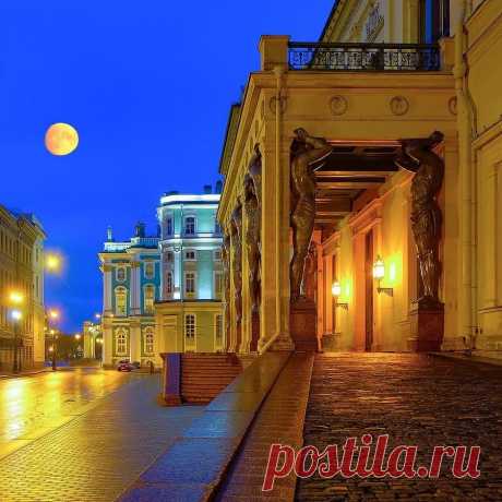 ✨ Бесконечный Петербург