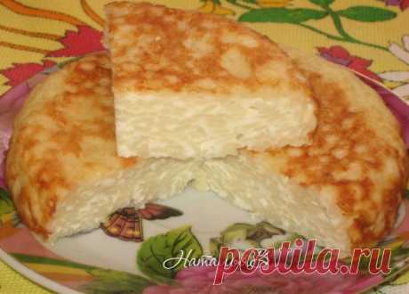 В детстве мы радовались, когда в столовой давали лапшевник с творогом
Сегодня мы приготовим его сами!
Ингредиенты:
Макаронные изделия — 30 гТворог — 50 гЯйцо — 1 шт.Сахар — 1 ч.л.Сметана — 1 ч.л.Соль
Приготовление:
Отвариваем макаронные изделия в кипящей, …