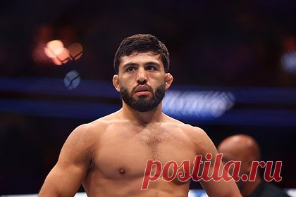 Царукян пожаловался на дискриминацию бойцов из России в UFC