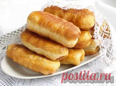 Жареные сосиски в тесте - рецепт с фото Вкуснейшие, мягчайшие, воздушные, горяченькие... жареные сосиски в тесте. Нам иногда трудно устоять перед запахом этой вкуснятины, витающим около "Пышечных", останавливает лишь качество ингредиентов. Но почему бы изредка не побаловать себя и свою семью такой "вредной", но манящей выпечкой! ...