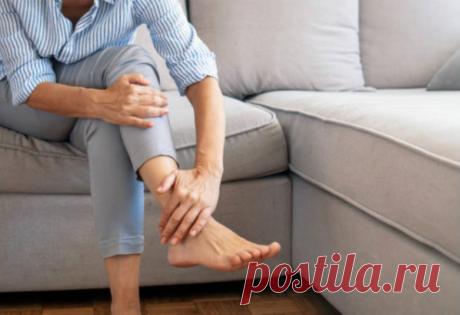 Что вызывает синдром беспокойных ног? Синдром беспокойных ног (СБН) — это не просто ночной дискомфорт, мешающий заснуть. Для миллионов людей, особенно с избыточным весом, это может быть первым тревожным звонком, указывающим на серьезные проблемы со здоровьем, в частности, на нарушение обмена веществ.