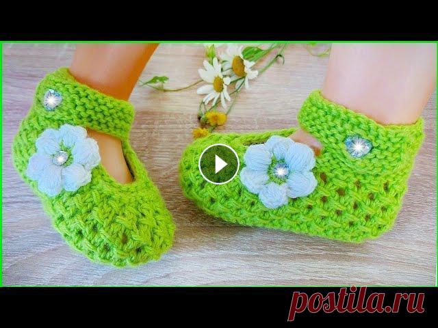 Пинетки-сандалики спицами. Подробный МК В этом видео я покажу как связать Пинетки спицами. Подробный мастер класс. Легко и просто . Свяжет даже начинающая вязальщица. Спицы 3.0мм ПРИЯТНОГО П...