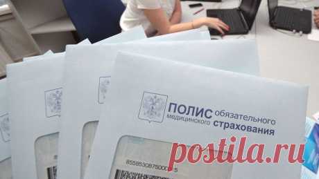 Правозащитник объяснил, что грозит врачам за навязывание положенных по ОМС услуг. Президент Лиги защитников пациентов Александр Саверский в эфире &quot;Радио 1&quot; прокомментировал результаты исследования ВЦИОМ, согласно которым четверо из десяти россиян жалуются на навязывание платных услуг, положенных по полису ...