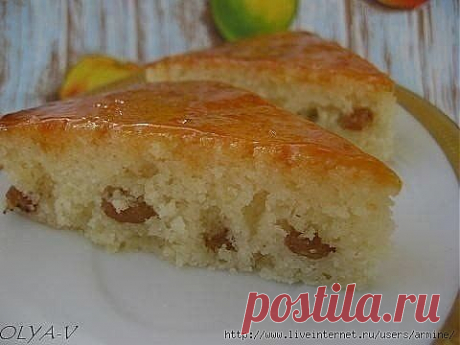 Манник с изюмом.