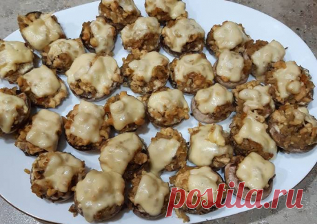 (1) Фаршированные шампиньоны - пошаговый рецепт с фото. Автор рецепта Оксана . - Cookpad