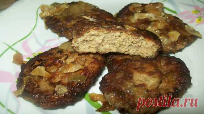Рецепт вкусных варшавских печеночных котлет. Пальчики оближешь! Варшавские котлеты – это сочетания яркого вкуса и нежной текстуры. Теперь, если хочется побаловать семью чем-то вкусным и полезным одновременно, готовлю именно это блюдо!