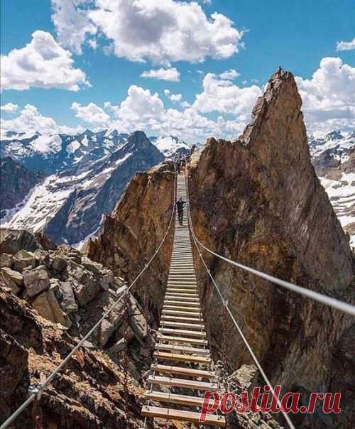 Purcell Mountains, British Columbia / Canada (by... - It's a beautiful world