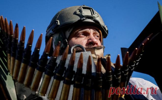 Сенат США поддержал проект помощи Украине и Израилю. Сенат США поддержал законопроект, который включает в себя помощь Украине и Израилю без выделения денежных средств на охрану южной границы страны, следует из результатов процедурного голосования.