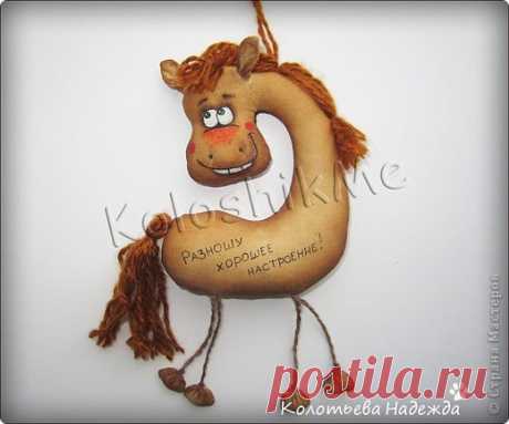 Кофейные позитивные лошадки - новогодние сувениры. Мастер-класс