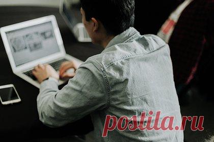 Создана нейросеть для автоматического анализа литературы и документов. Отечественные специалисты из Института искусственного интеллекта AIRI разработали нейросеть для автоматического анализа литературных текстов и документации. Метод будет актуален для краткого пересказа исторических и юридических материалов. Также ИИ удобно применять для обучения цифровых помощников.