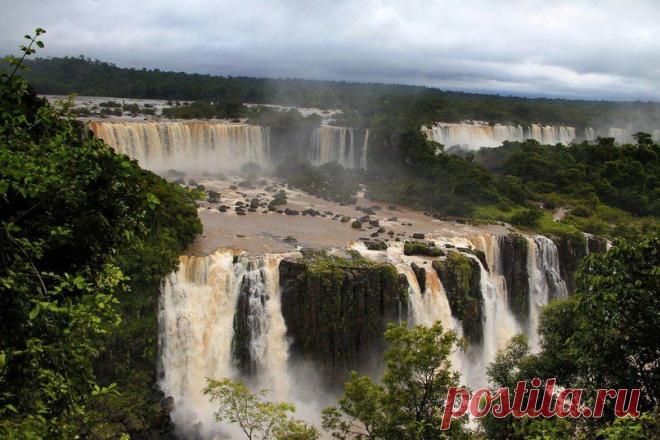 Водопад Игуасу, Аргентина