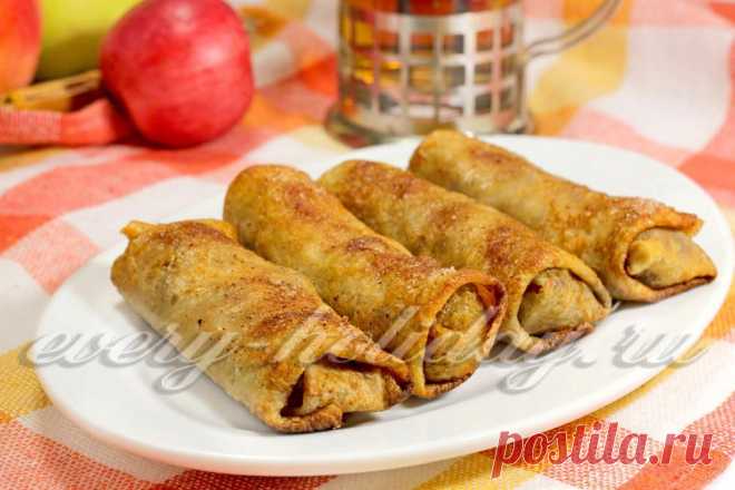 Блины запеченные с яблоками в духовке