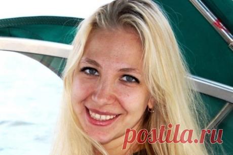 Умирала молча. Мужчина насмерть забил жену дубинкой на глазах у троих детей. В Калининграде мужчина насмерть забил свою жену дубинкой. Из-за ревности он устроил слежку за любимой и при первом же невинном смс потерял контроль. Позже оказалось, что это не первое его убийство.