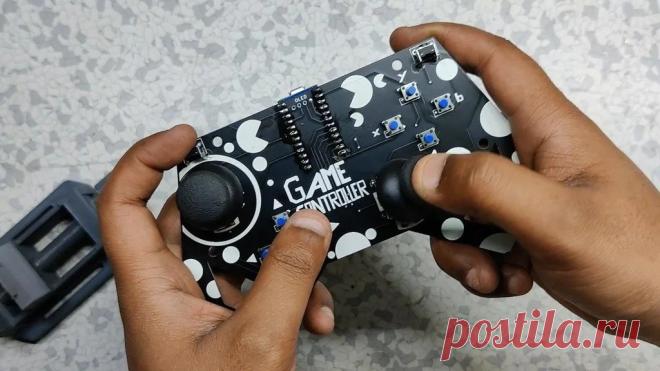Самостоятельное изготовление игрового джойстика Это не первая модель джойстика, которую делает мастер-самодельщик.В отличие от предыдущей версии, эта работает на библиотеке Joystick, которая превращает этот профессиональный микроконтроллер в полноценный контроллер геймпада.Этот контроллер также может запускать ретро-игры, такие как doom и donkey