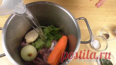 Бюджетно! Засыпаем куриные желудочки содой и получаем праздничную закуску за 100 рублей