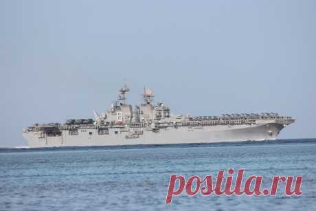 Авианосец. США.