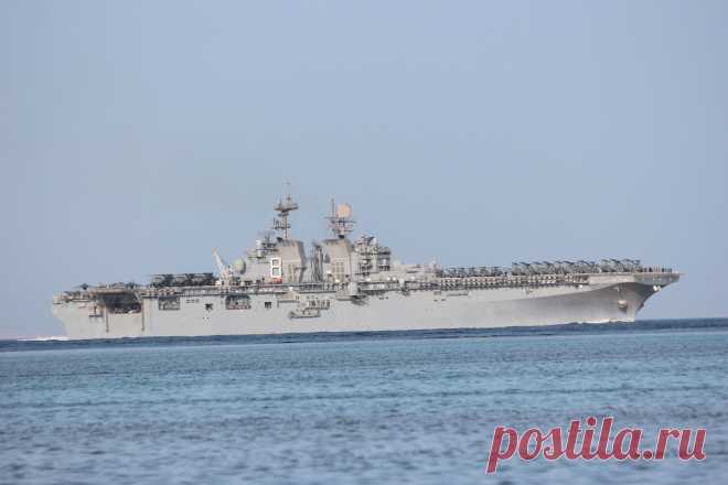 Авианосец. США.