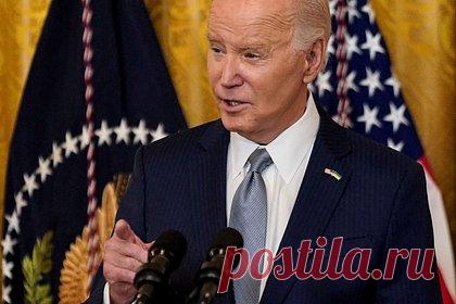 Эрекция Джо Байдена возмутила сына Дональда Трампа. Высказывание президента США Джо Байдена о сексе возмутило Дональда Трампа — младшего, сына бывшего президента США Дональда Трампа. В ответ на слова Байдена, что ключ к длительному браку — это хороший секс, сын Трампа написал: «На свете виагры не хватит, чтобы вызвать эрекцию у Джо Байдена».